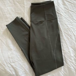 Small Girlfriend Collective leggings